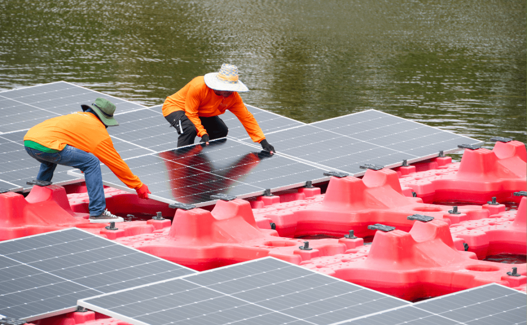 IEA: Floating PV systems have a slightly larger carbon footprint
