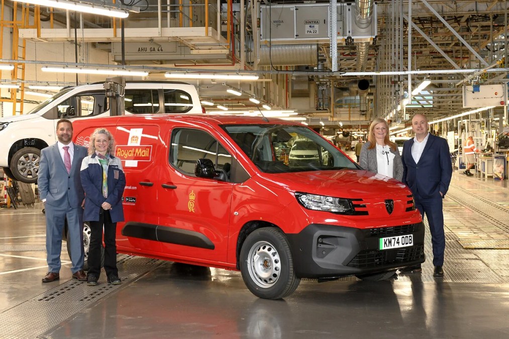 UK’s Royal Mail adds over 2,000 EVs in net-zero push